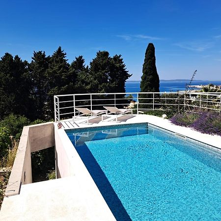 Apartment With Private Pool Split Exteriér fotografie
