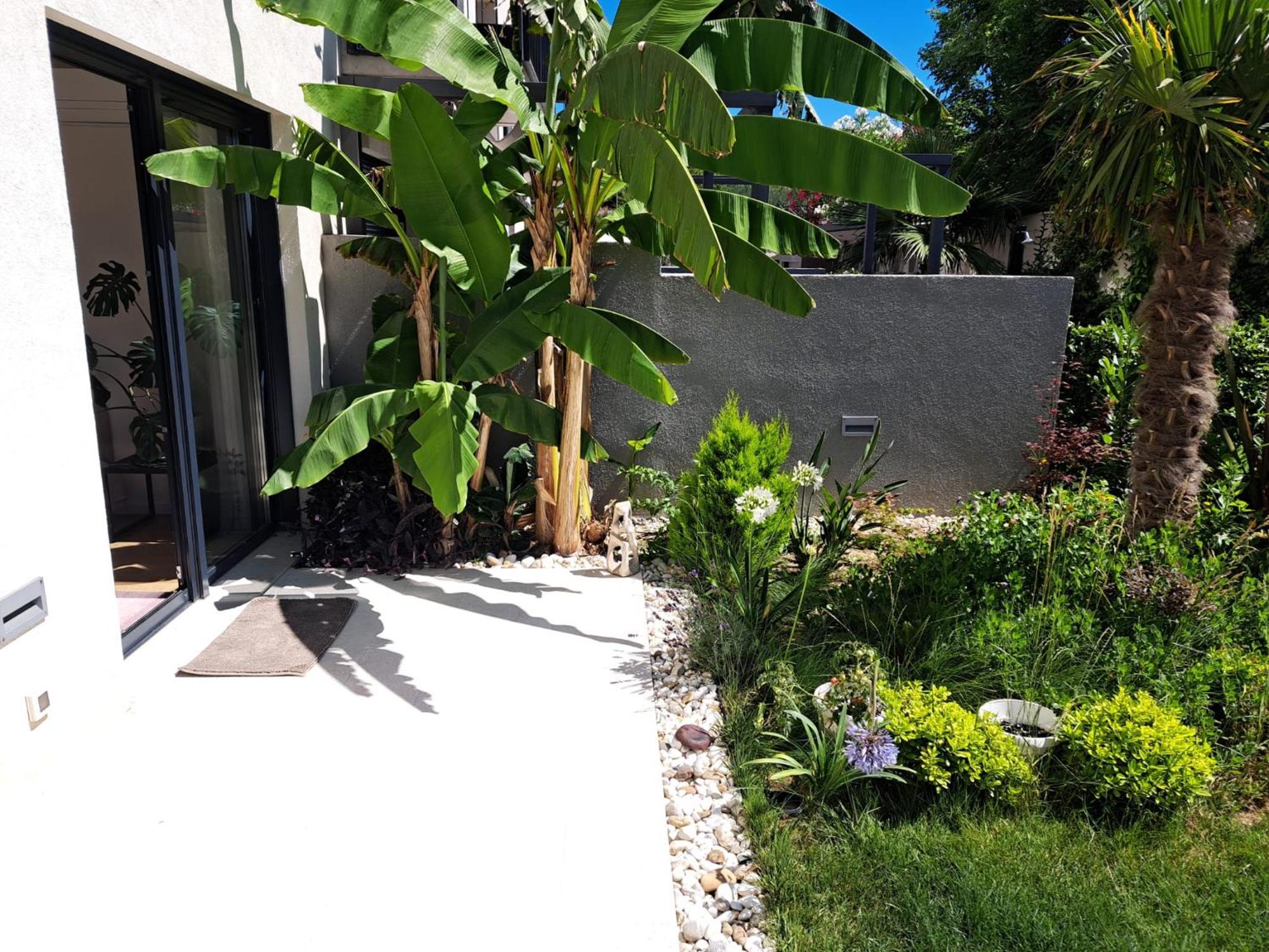 Apartment With Private Pool Split Exteriér fotografie